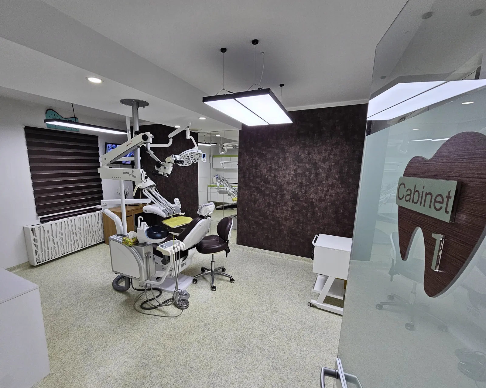 Cabinetul 1
